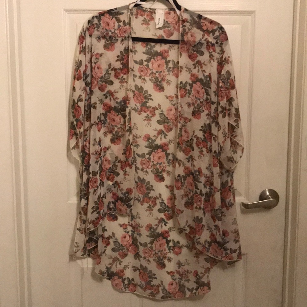Sheer, floral kimono